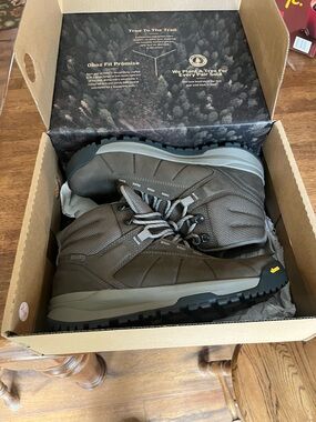 Oboz Men's Brown Waterproof Hiking Boots - Rugged Trail Mid-Height